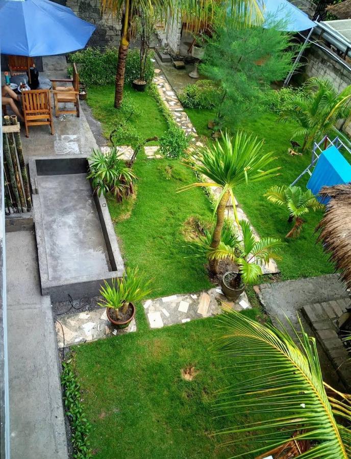 Merendeng Hostel Kuta Kuta  Exteriör bild