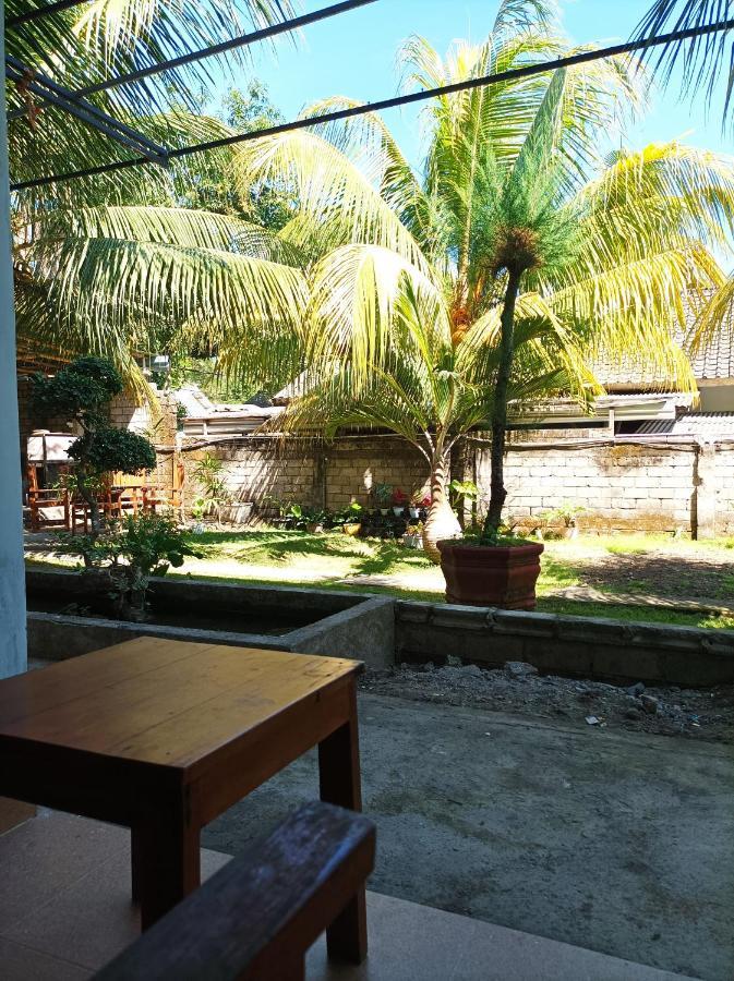 Merendeng Hostel Kuta Kuta  Exteriör bild